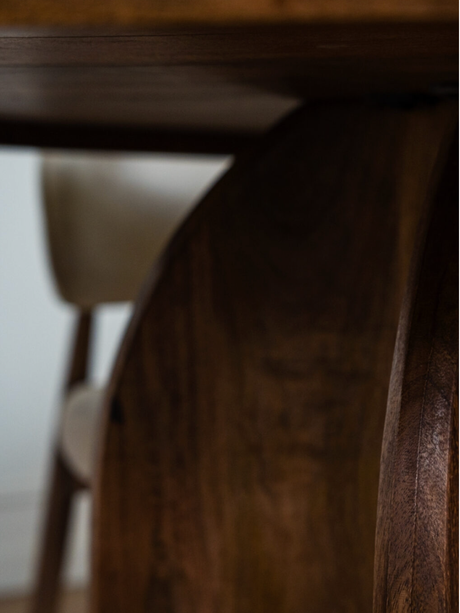 Table repas ronde Emilia