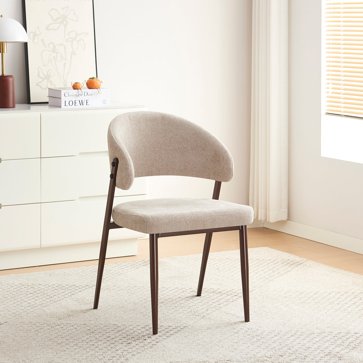 Chaise Lamia