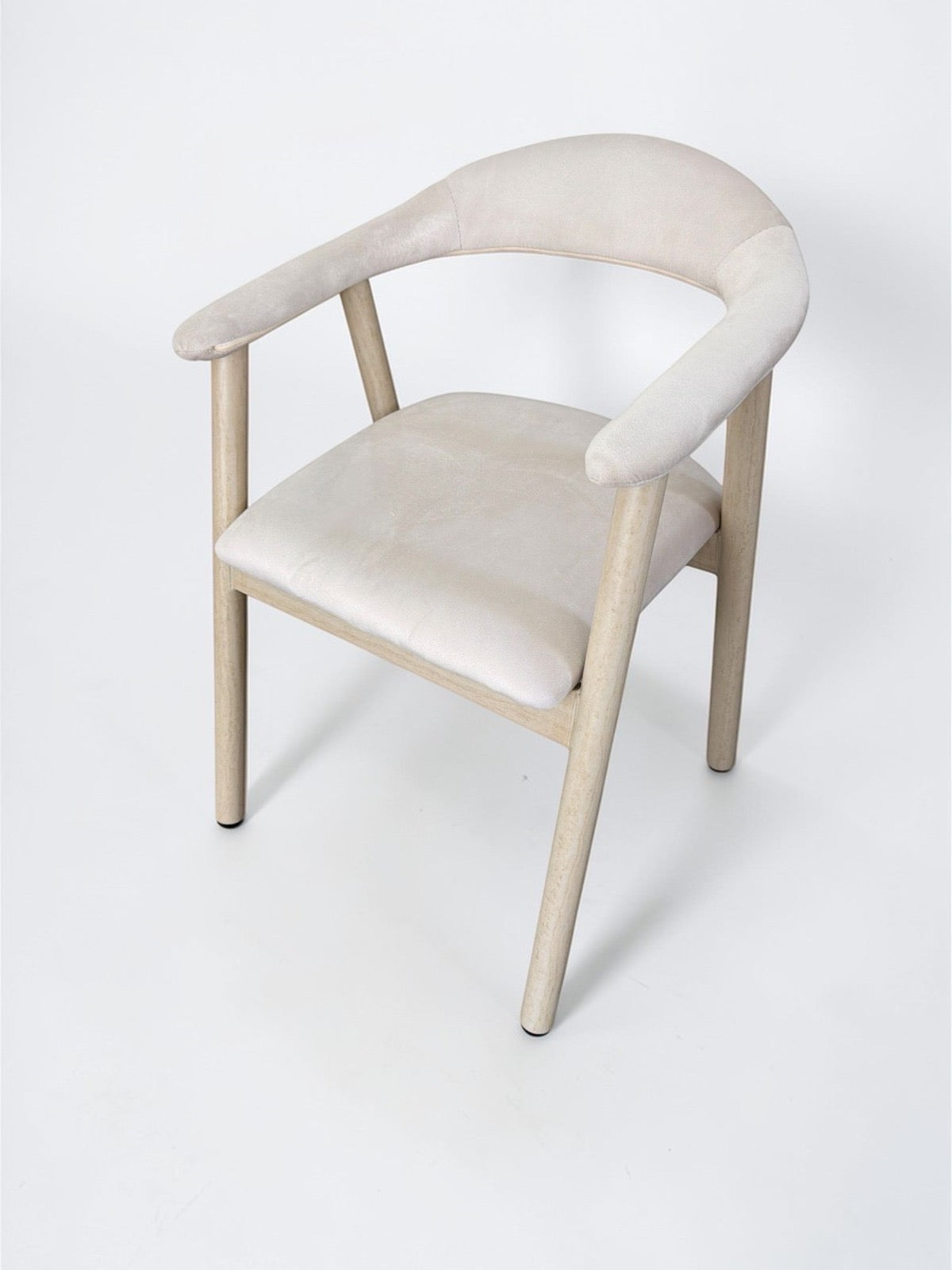 Chaise Berita