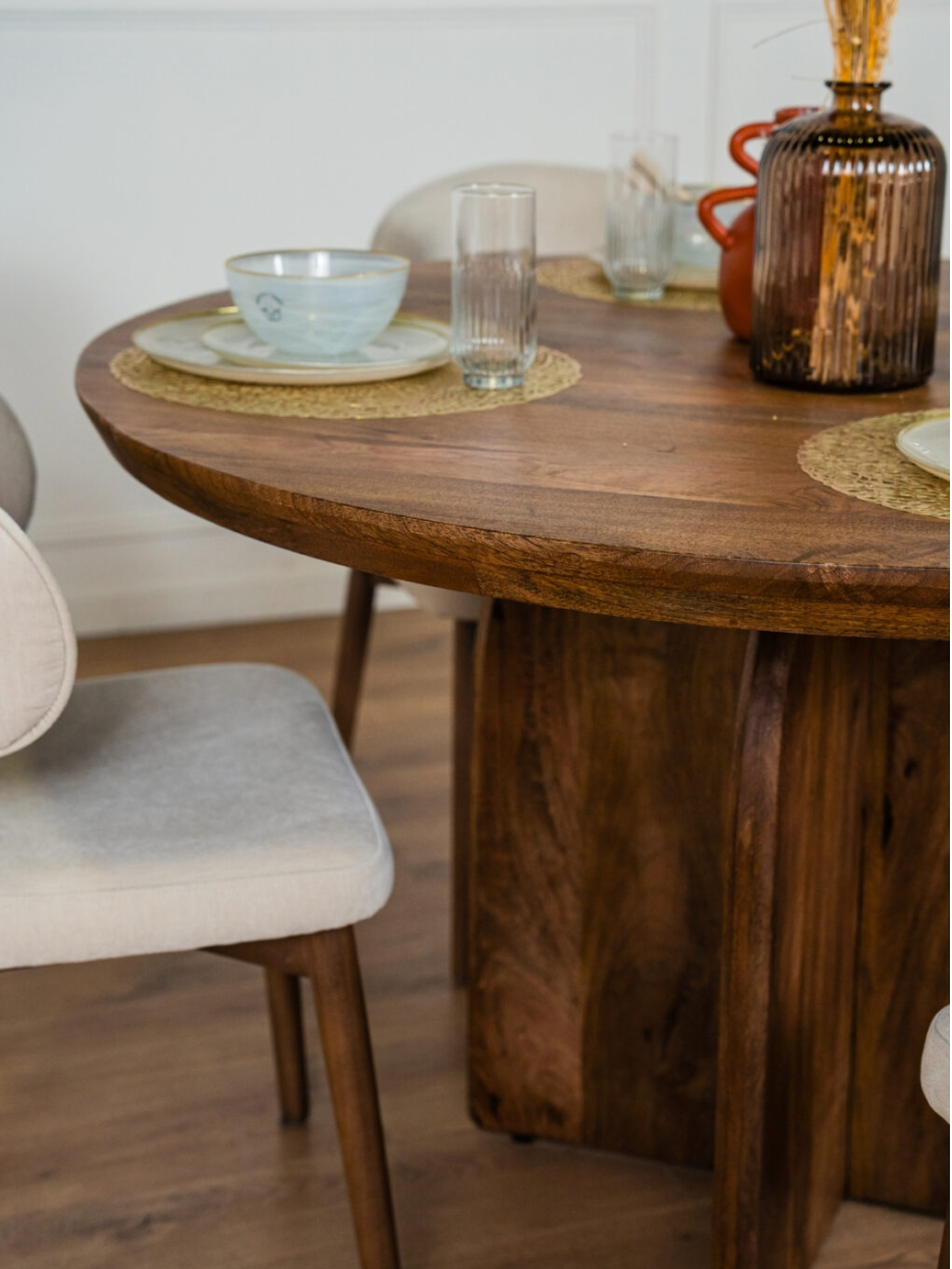 Table repas ronde Emilia